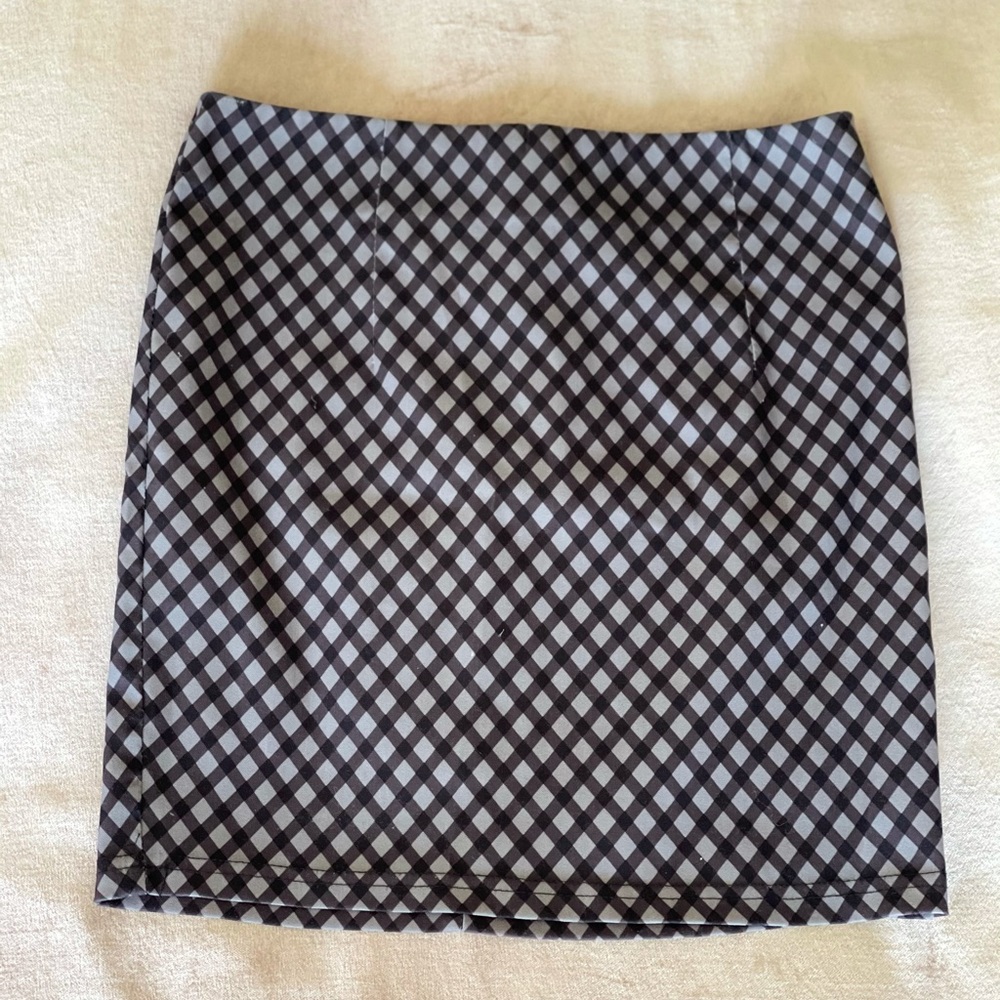 White Fawn gingham/plaid mini skirt